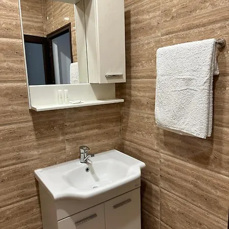 бялата къща 3* Chakalarovo